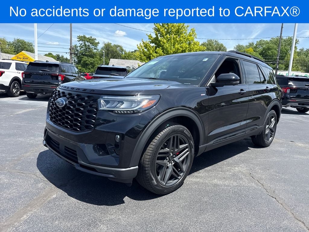 2025 Ford Explorer ST-Line