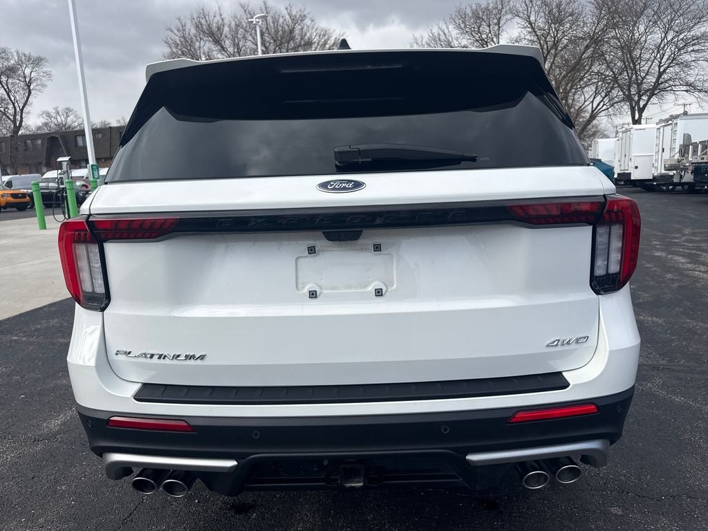 2025 Ford Explorer Platinum
