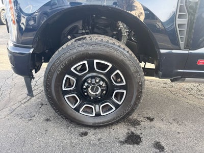 2025 Ford F-250SD Platinum