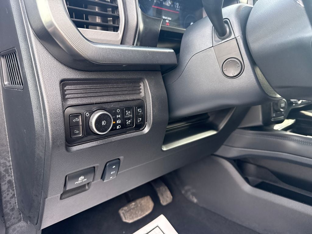 2025 Ford F-250SD Platinum