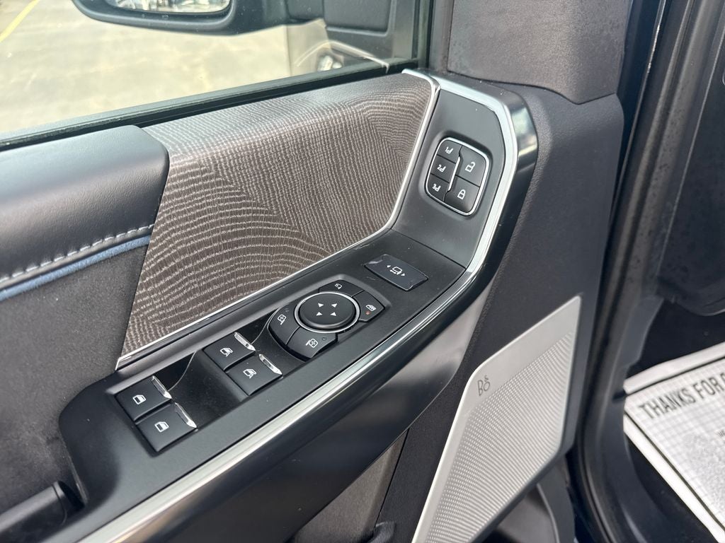 2025 Ford F-250SD Platinum