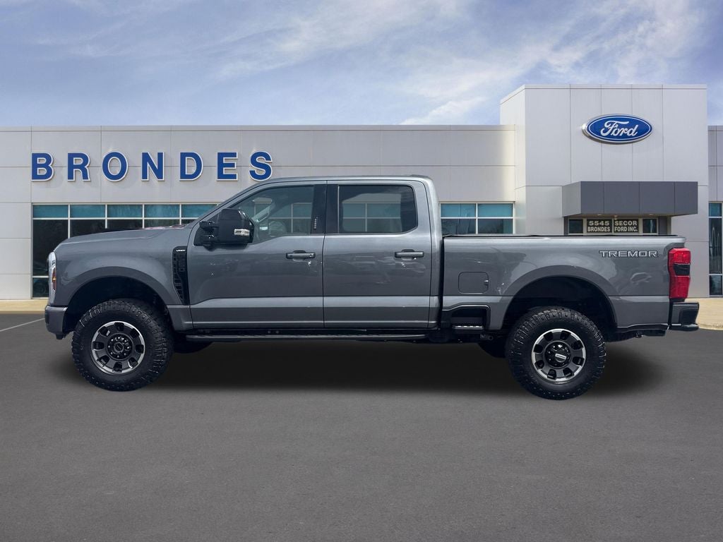 2024 Ford F-250 Lariat 4x4 Crew Cab 6-3/4' Box's photo