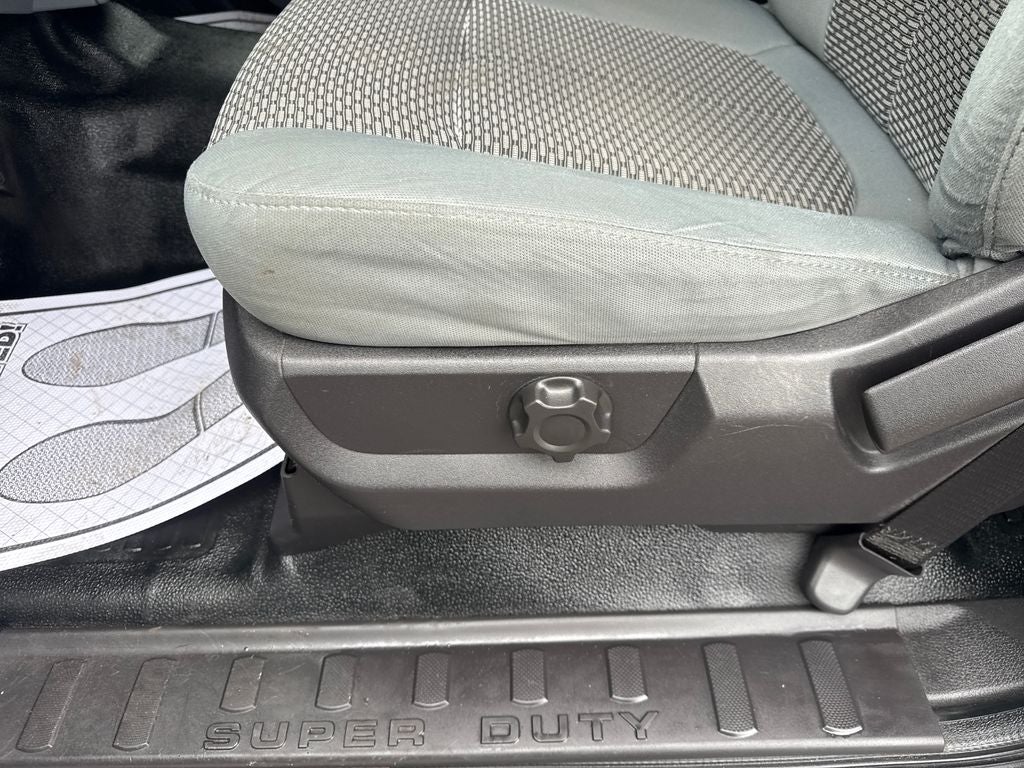 2011 Ford F-350SD XL