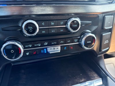 2023 Ford F-350SD Lariat