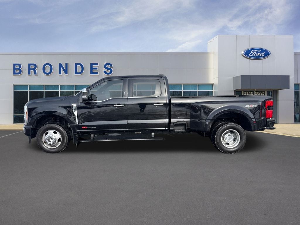 2024 Ford F-350SD Platinum DRW