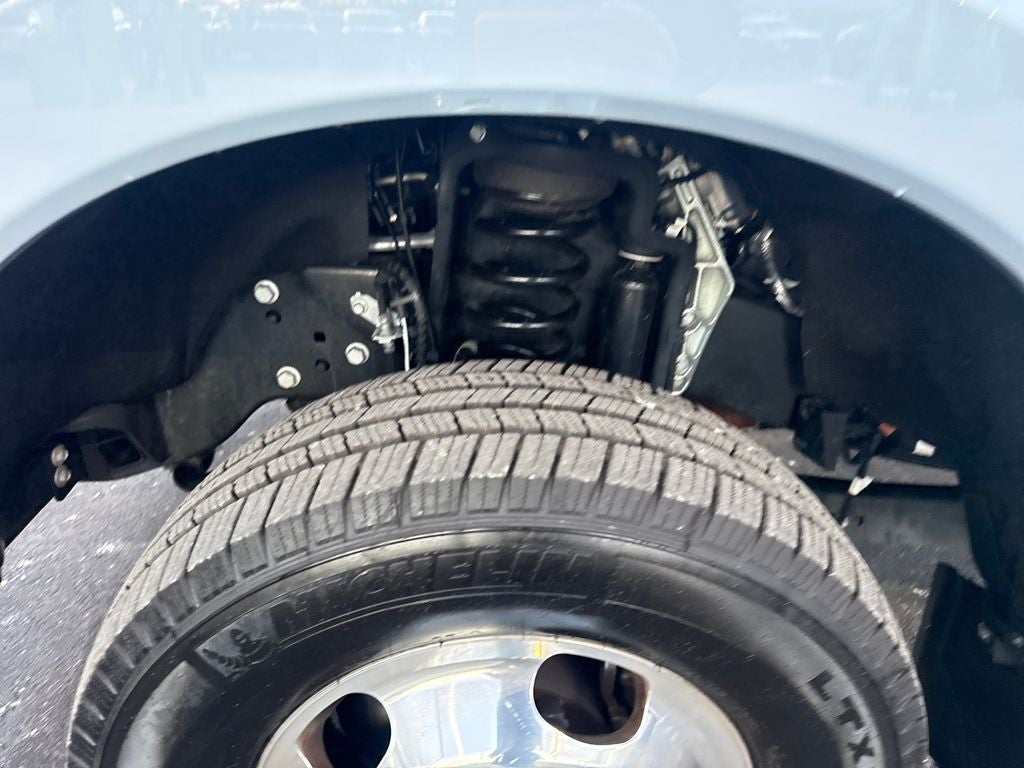 2025 Ford F-350SD Platinum DRW