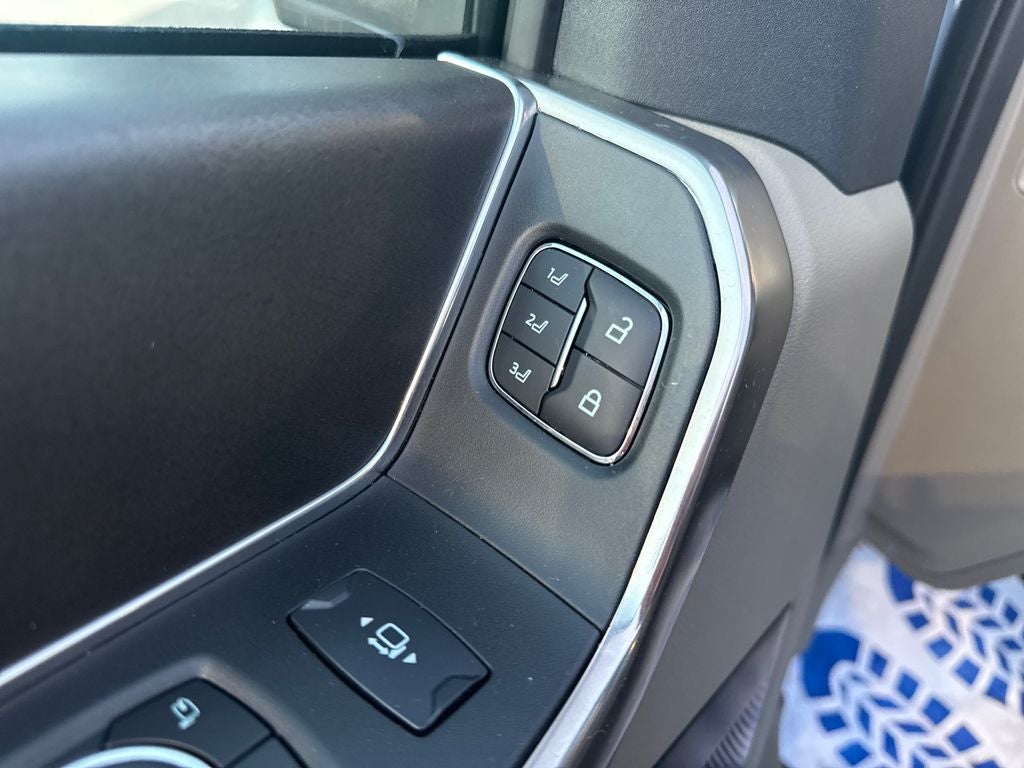 2025 Ford F-350SD Platinum DRW