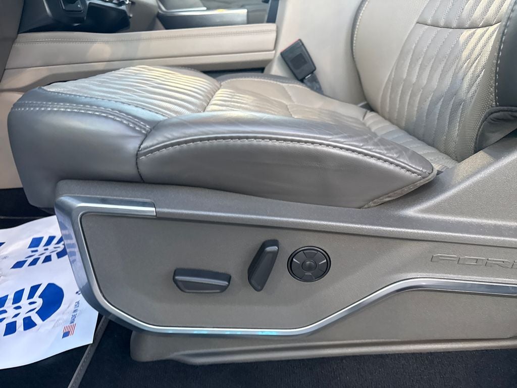 2025 Ford F-350SD Platinum DRW