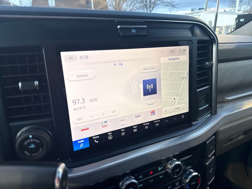 2025 Ford F-350SD Platinum DRW