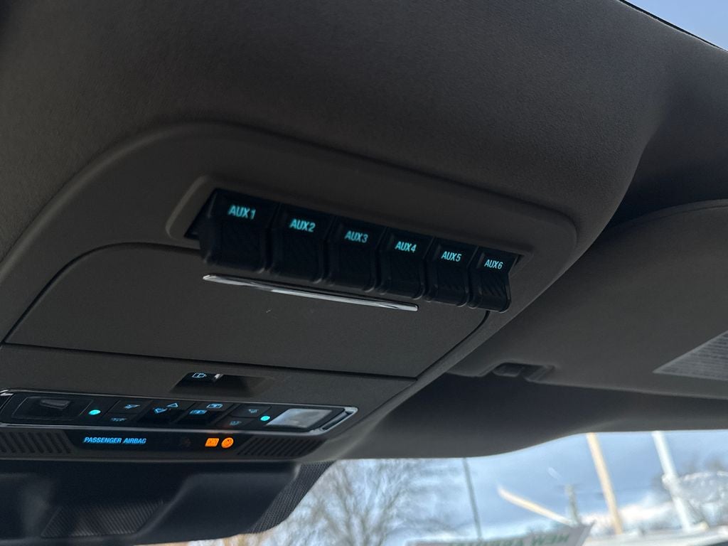 2025 Ford F-350SD Platinum DRW