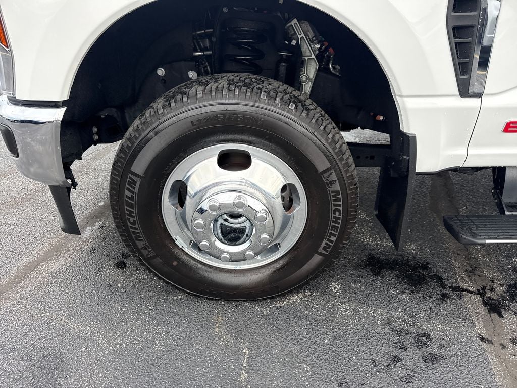 2025 Ford F-350SD King Ranch DRW