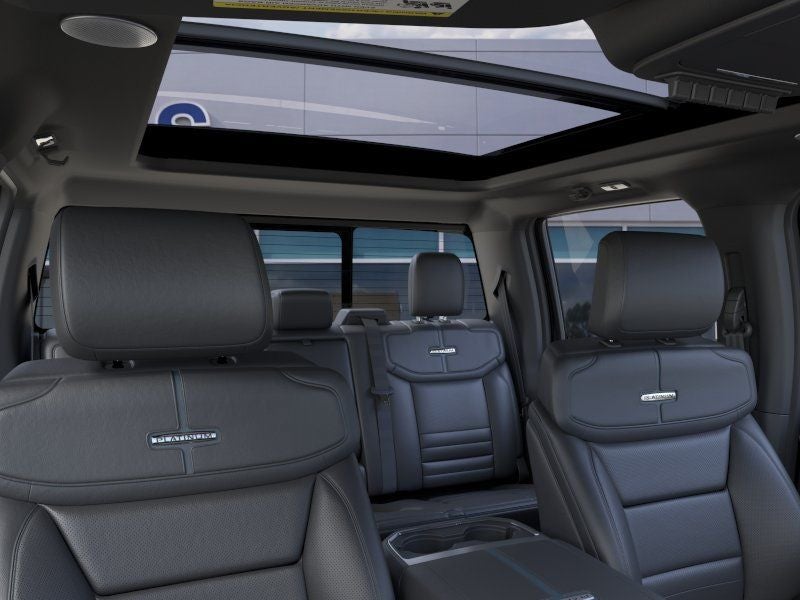2026 Ford F-350SD Platinum DRW
