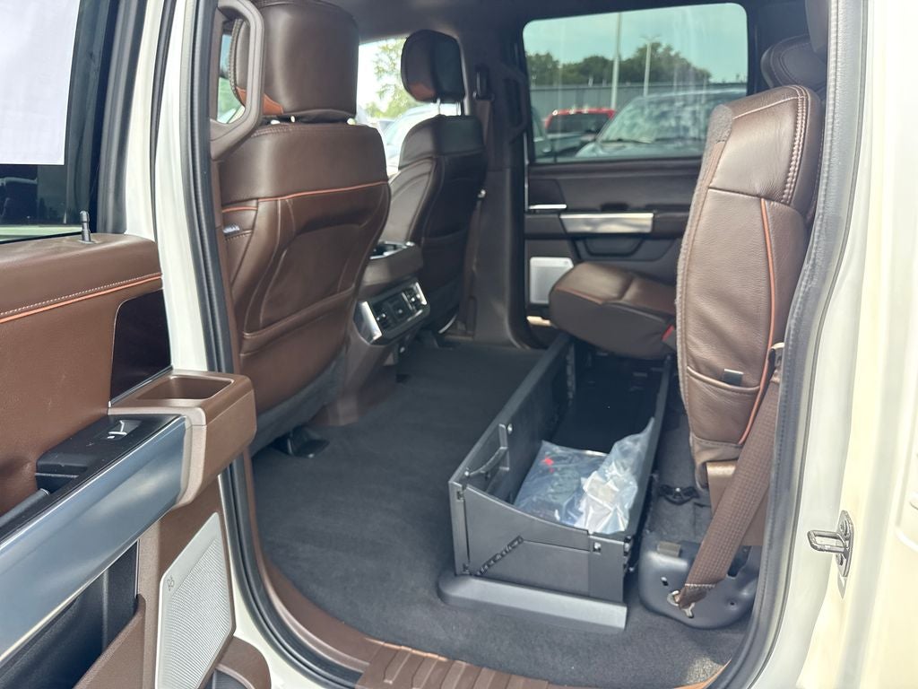 2025 Ford F-350SD King Ranch DRW