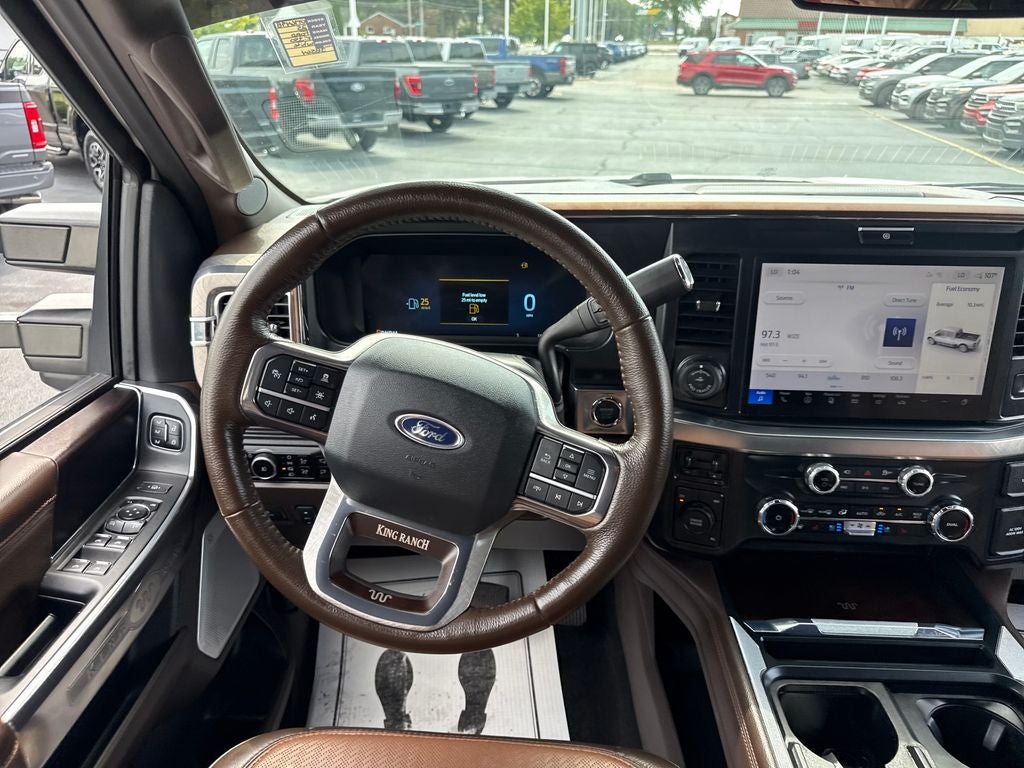 2025 Ford F-350SD King Ranch DRW