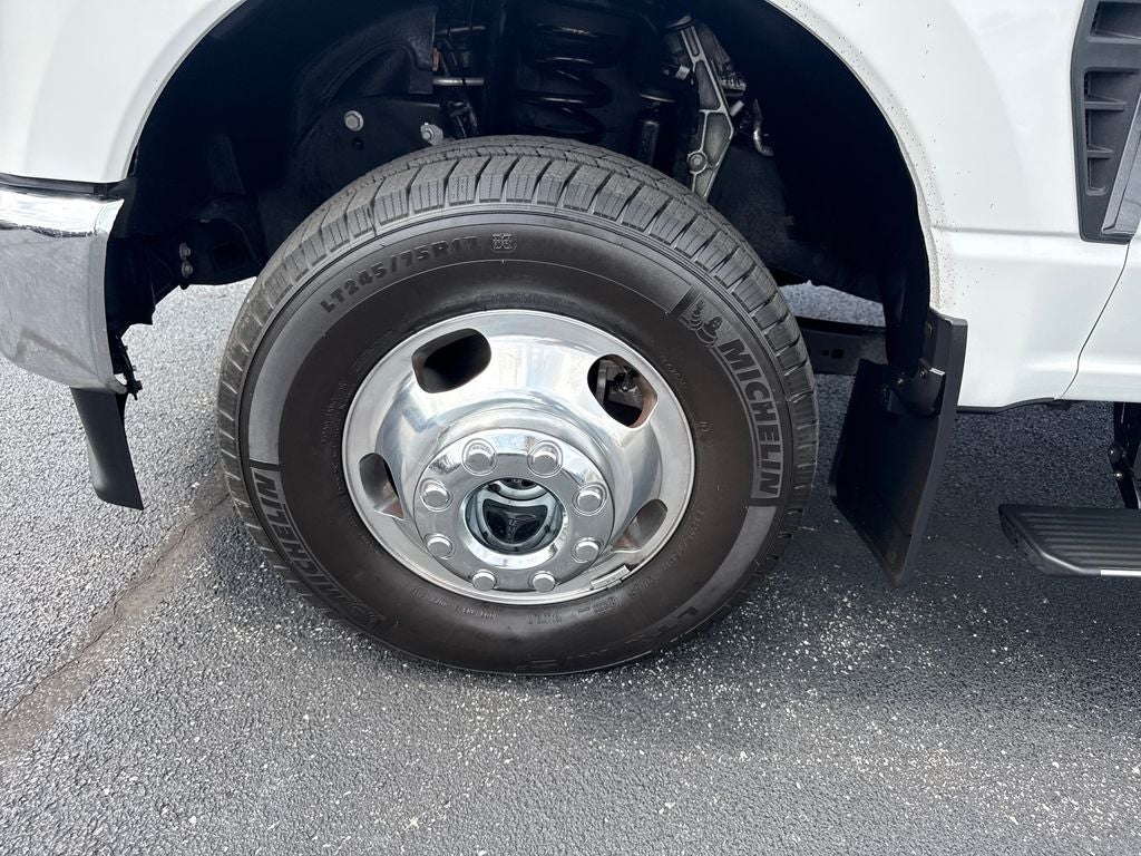 2025 Ford F-350SD King Ranch DRW