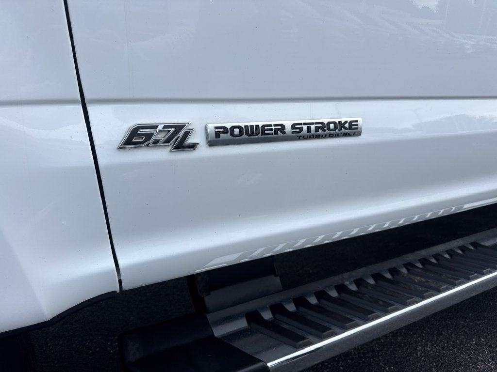 2021 Ford F-350SD Lariat DRW