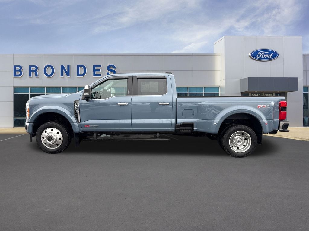 2023 Ford F-450SD Lariat DRW