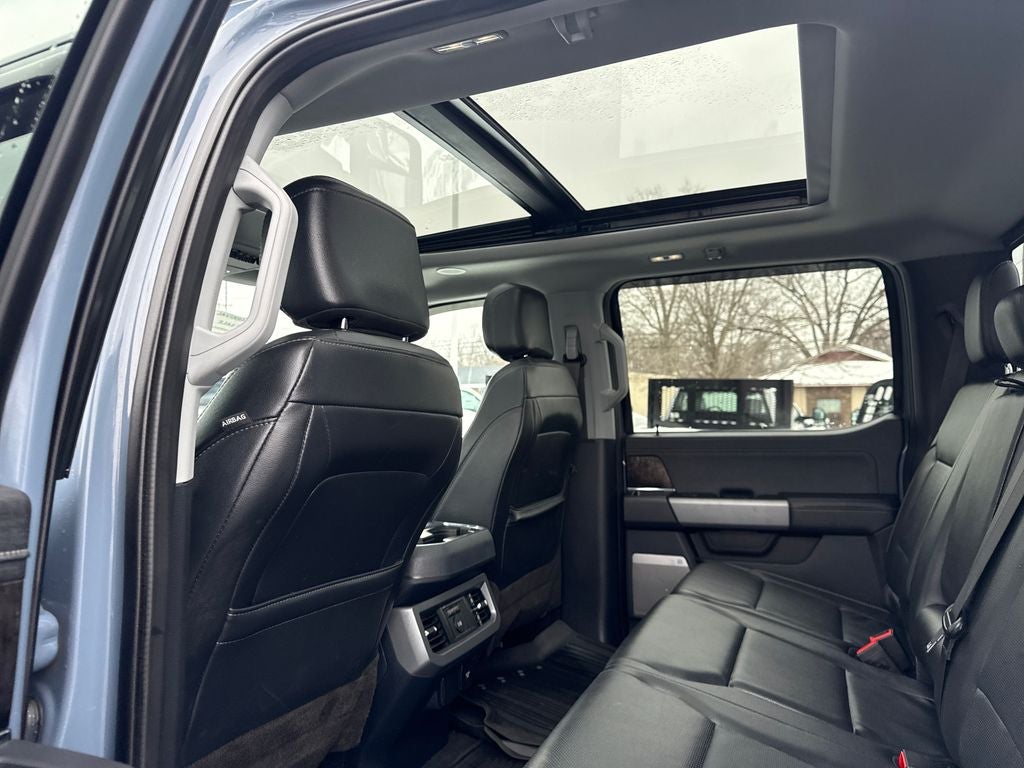 2023 Ford F-450SD Lariat DRW