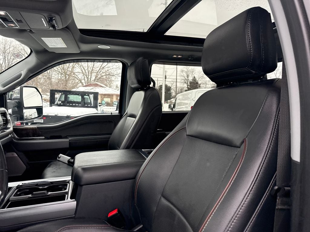 2023 Ford F-450SD Lariat DRW