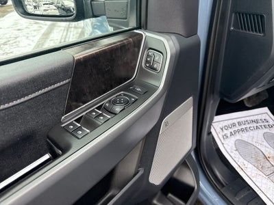 2023 Ford F-450SD Lariat DRW