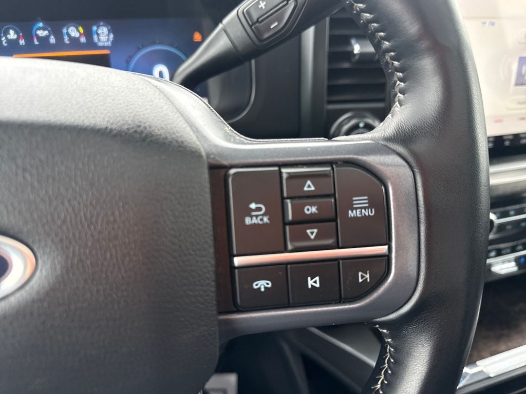 2023 Ford F-450SD Lariat DRW