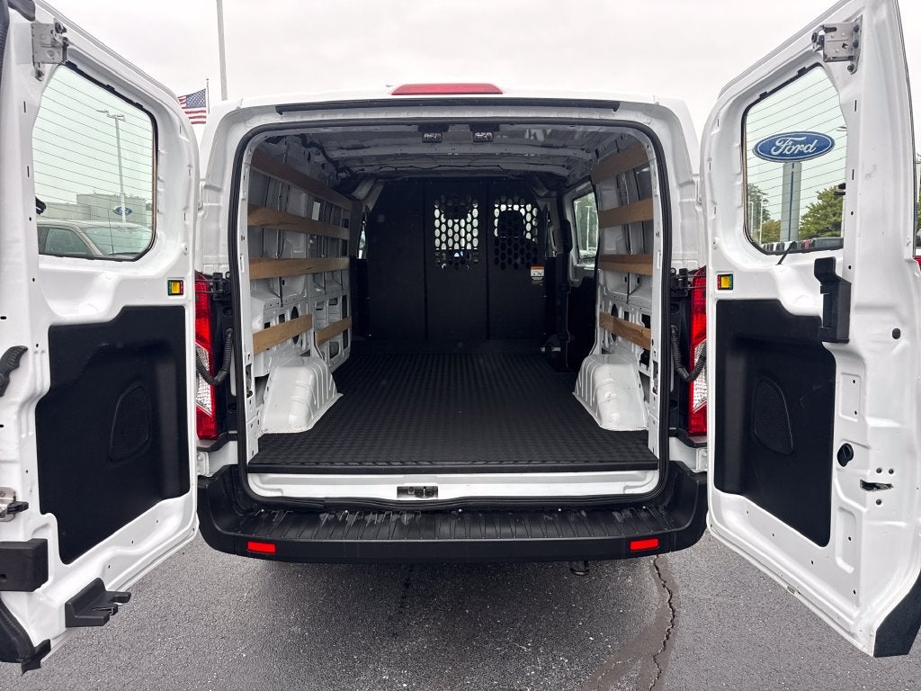 2025 Ford Transit-250 Base