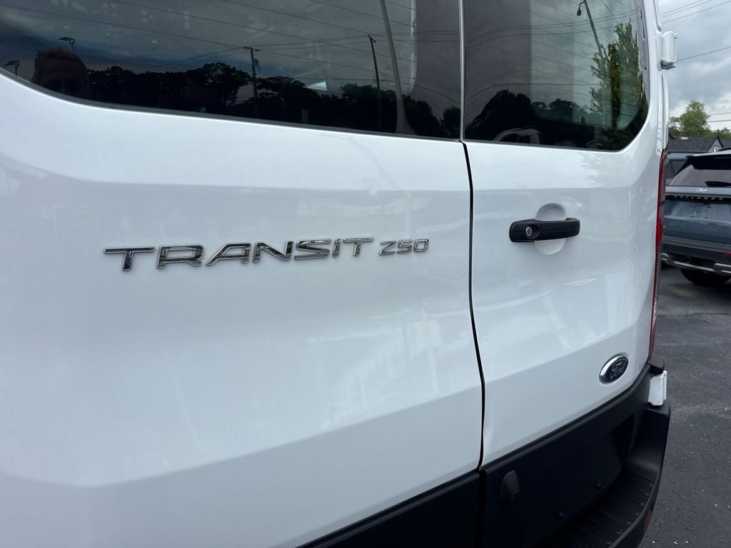 2025 Ford Transit-250 Base