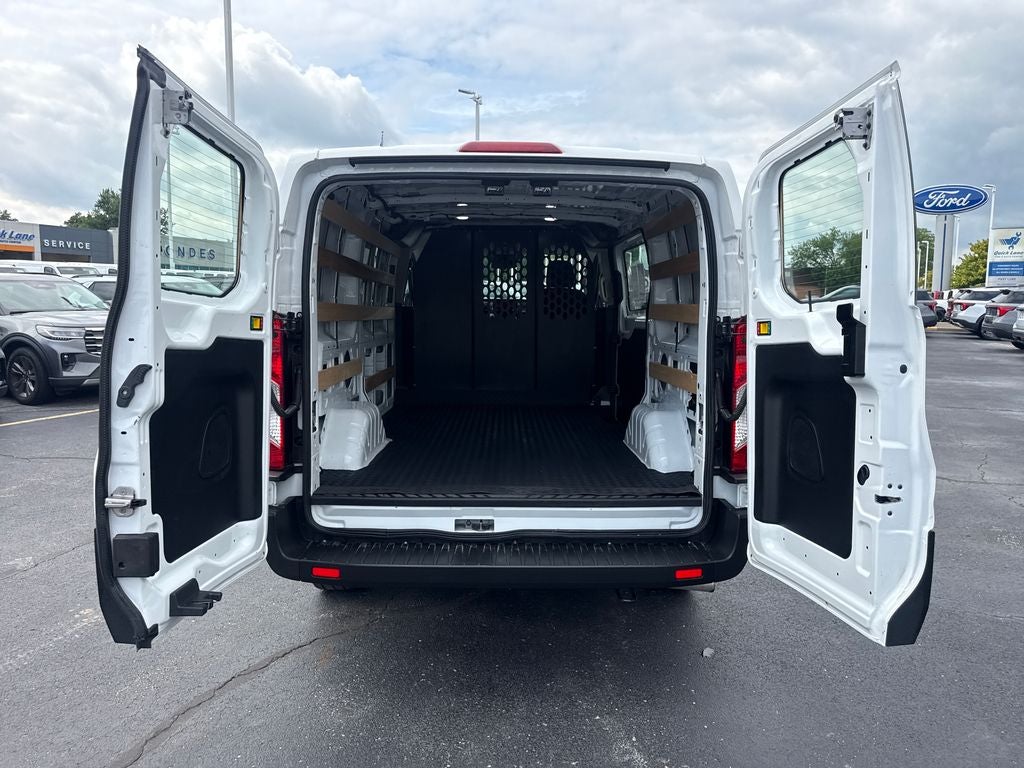 2025 Ford Transit-250 Base