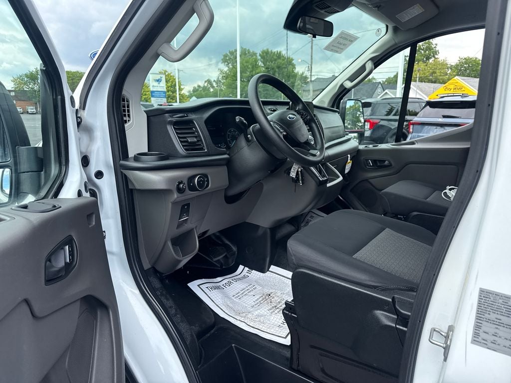2025 Ford Transit-250 Base