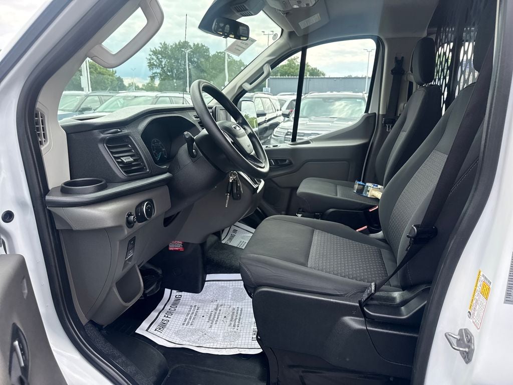 2025 Ford Transit-250 Base