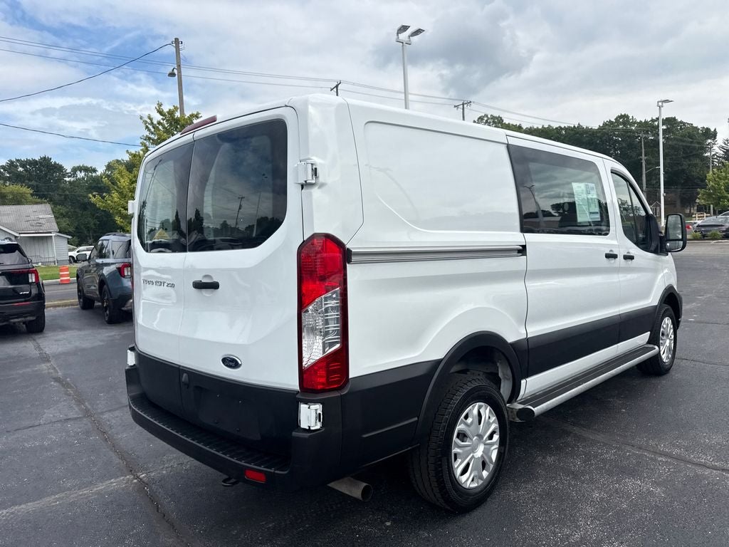 2025 Ford Transit-250 Base