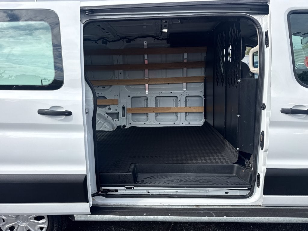 2025 Ford Transit-250 Base