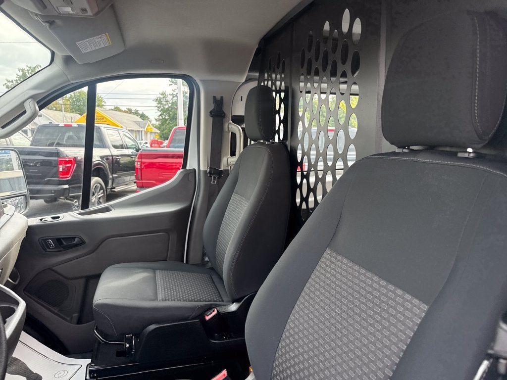 2025 Ford Transit-250 Base