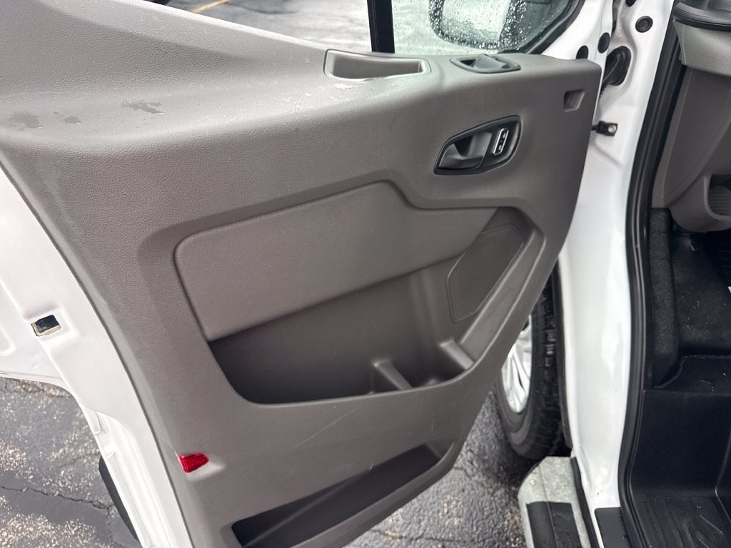 2025 Ford Transit-250 Base