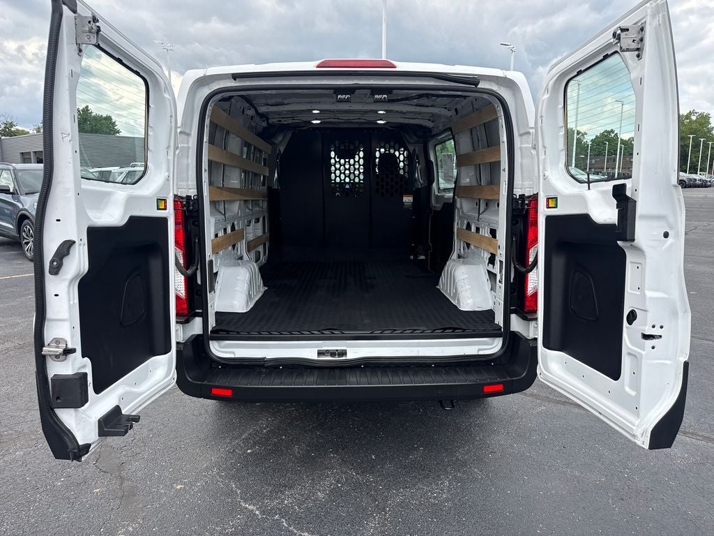 2025 Ford Transit-250 Base