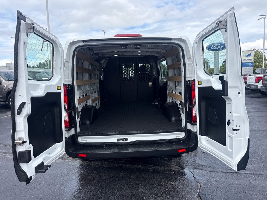 2025 Ford Transit-250 Base