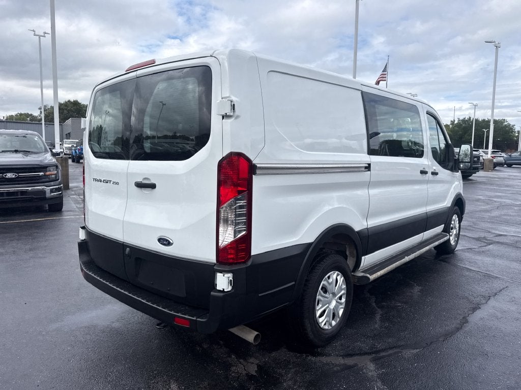 2025 Ford Transit-250 Base