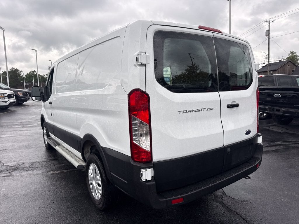 2025 Ford Transit-250 Base