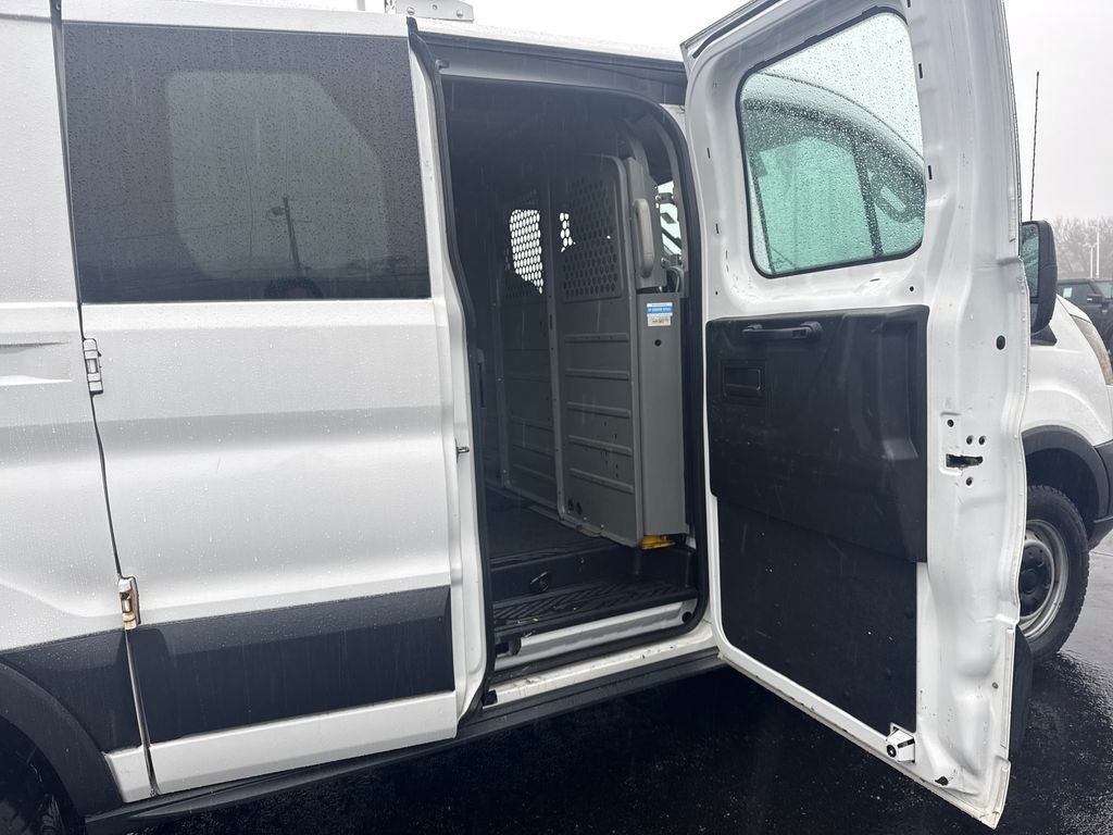 2015 Ford Transit-250 Base