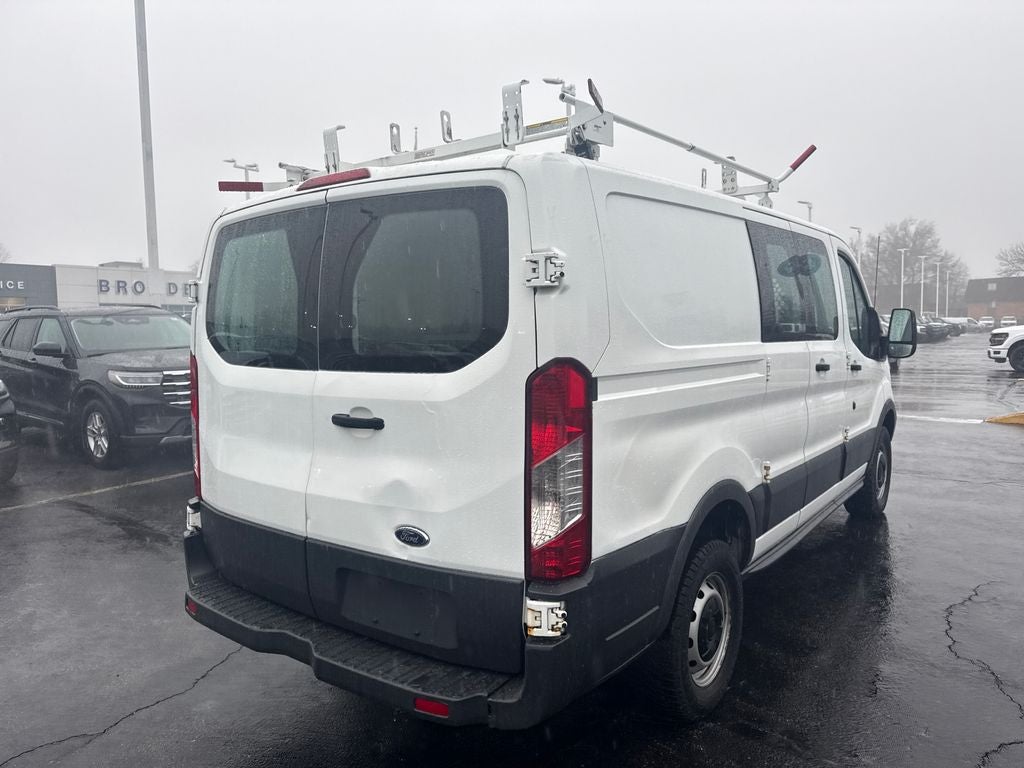 2015 Ford Transit-250 Base
