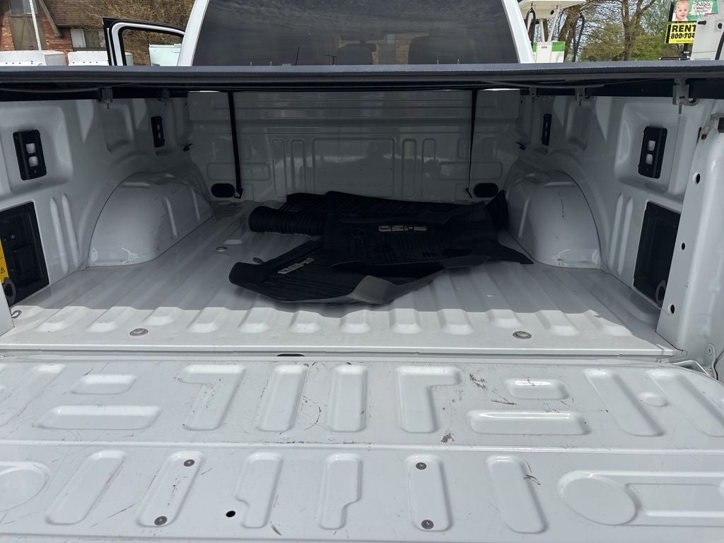 2025 Ford F-150 Lightning XLT