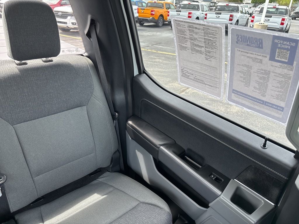 2025 Ford F-150 Lightning XLT