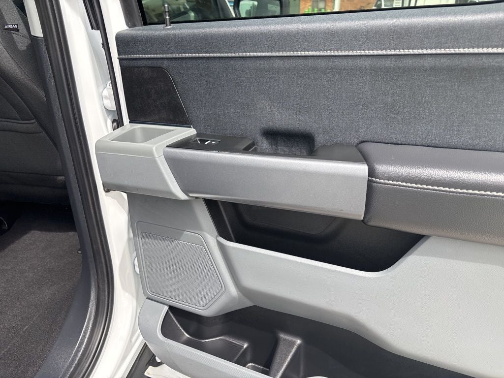 2025 Ford F-150 Lightning XLT