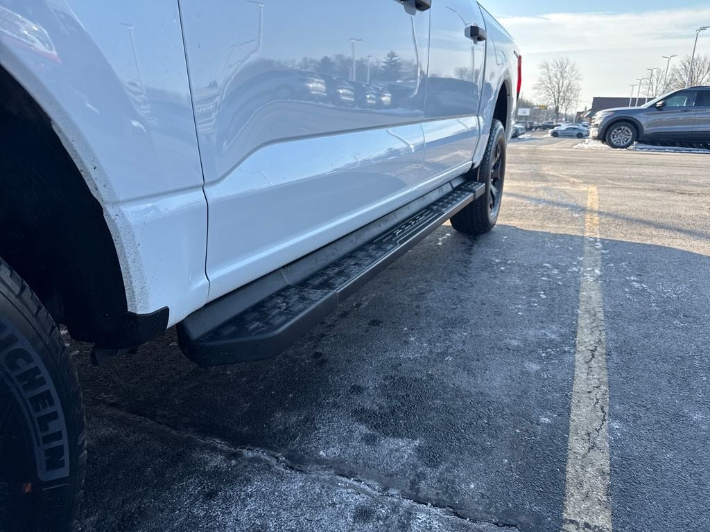 2025 Ford F-150 Lightning XLT