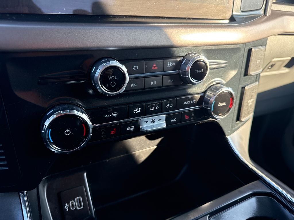 2025 Ford F-150 Lightning XLT