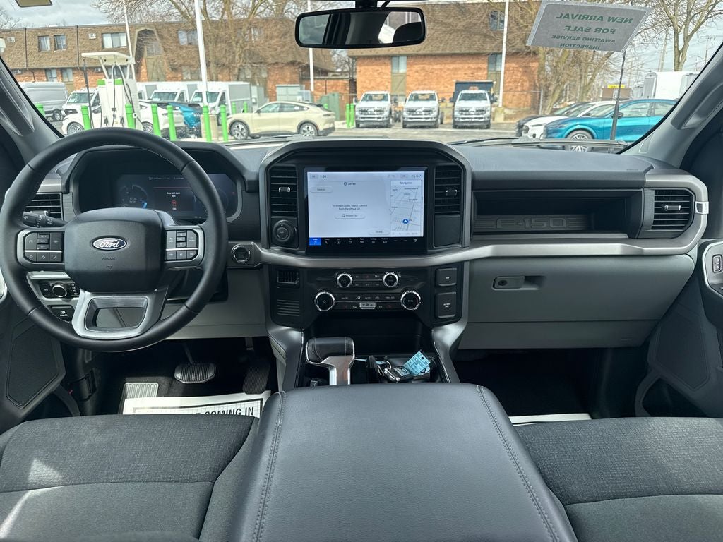 2025 Ford F-150 Lightning XLT