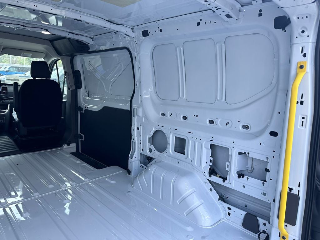2025 Ford Transit-150 Base