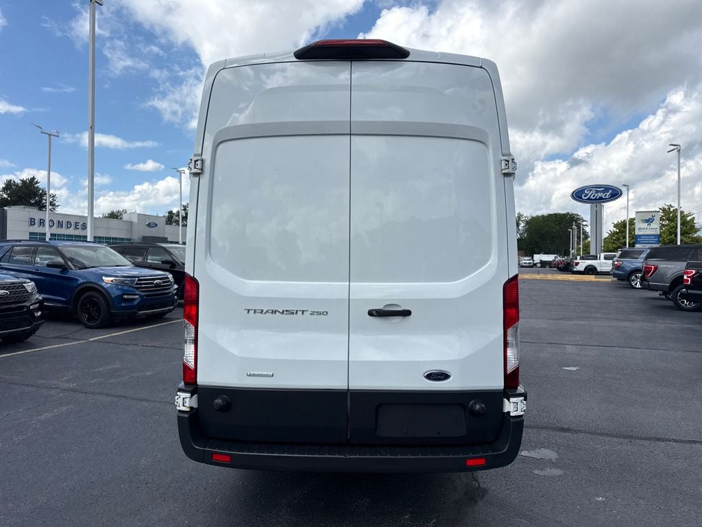 2018 Ford Transit-250 Base