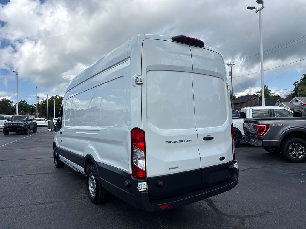 2018 Ford Transit-250 Base