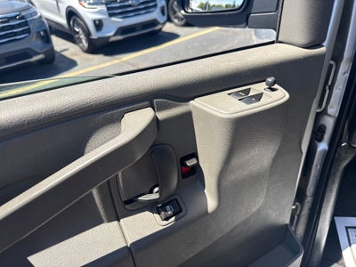 2018 Chevrolet Express 3500 LT Passenger